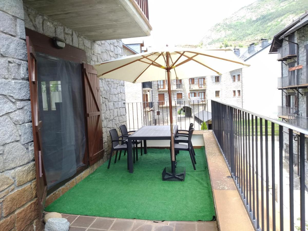Vivienda Benasque Ibonet Appartement Buitenkant foto